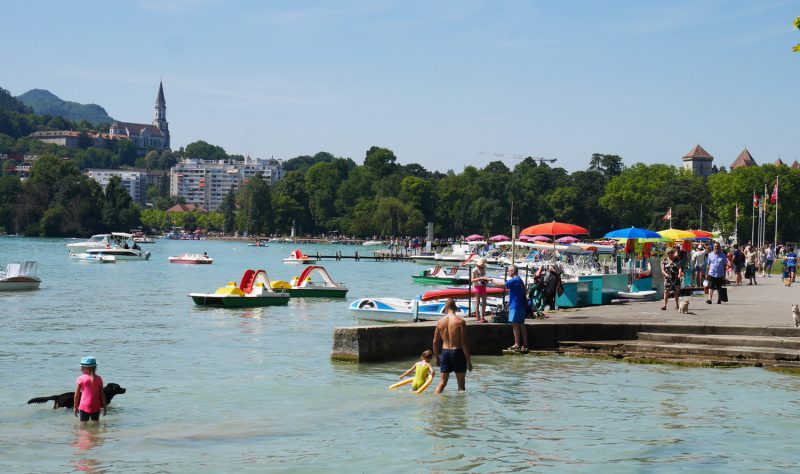 annecy les pieds dans l'eau