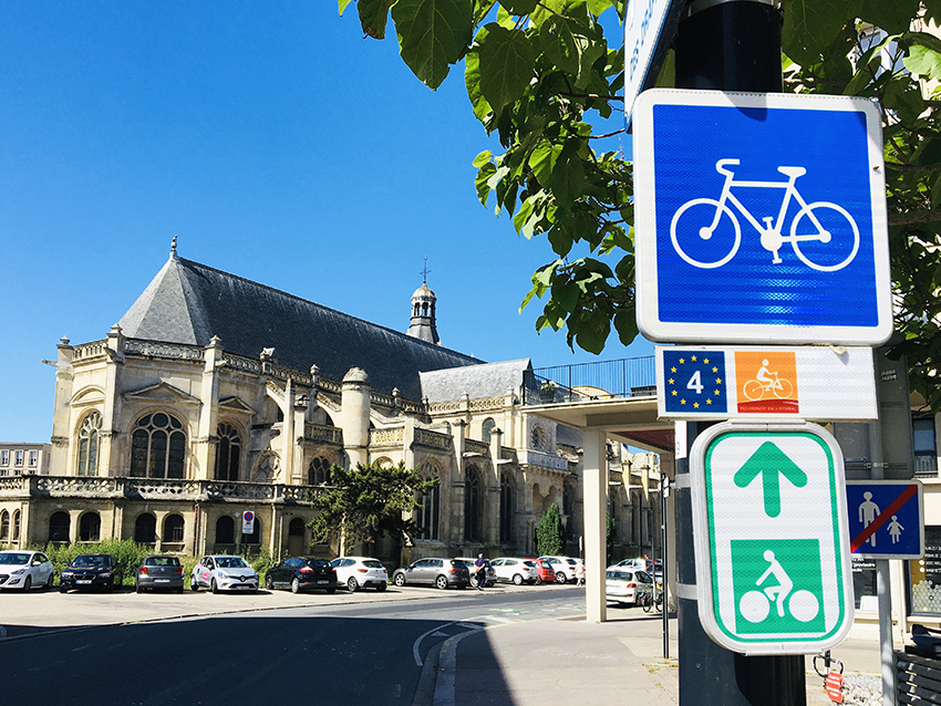 panneaux la Vélomartime Eurovélo 4